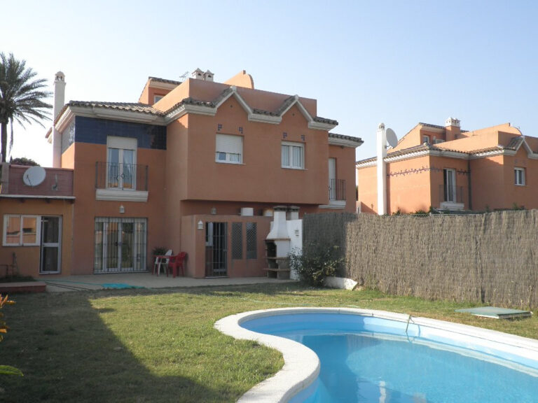 879645 semi detached townhouse costa del sol 4 bedrooms estepona e480000 1 768x576