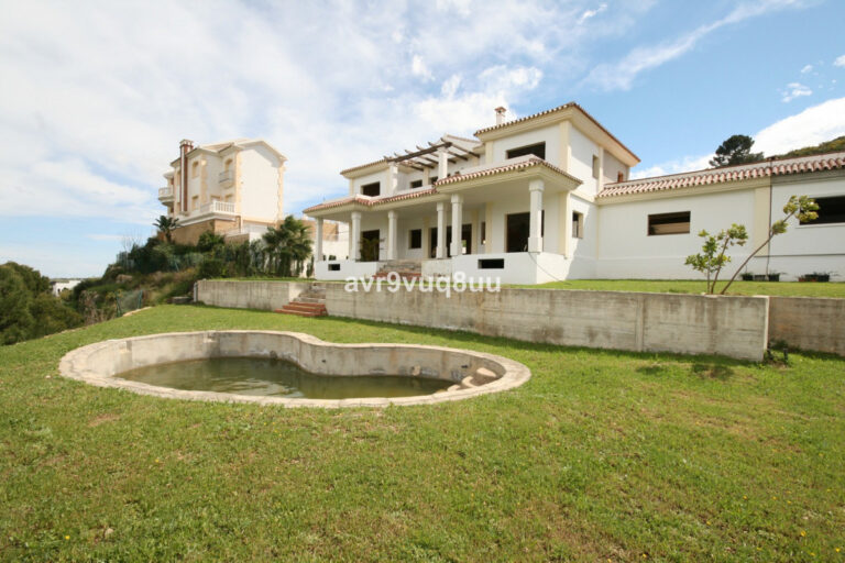 879657 detached villa costa del sol 5 bedrooms la cala golf e745000 6 768x512