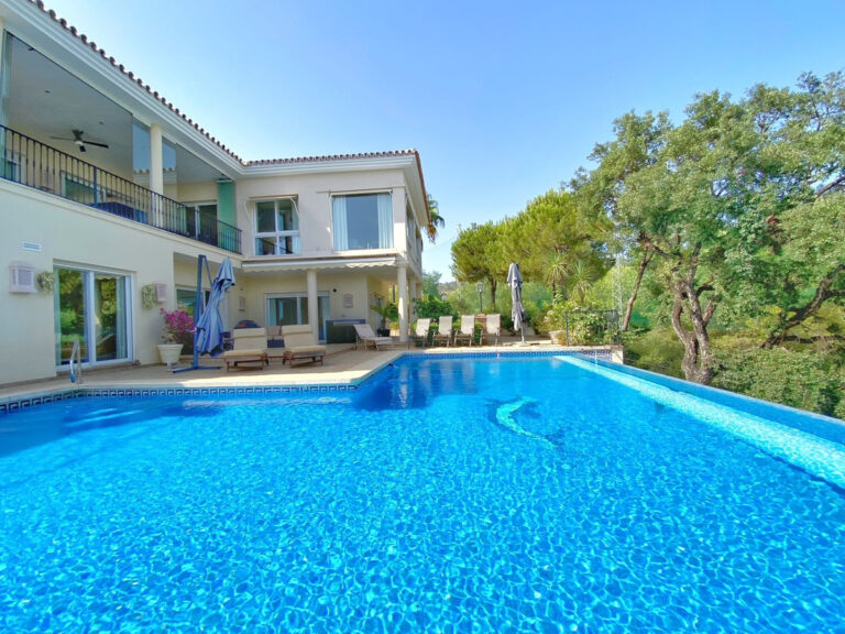 879753 detached villa costa del sol 4 bedrooms elviria e1995000 2 768x576