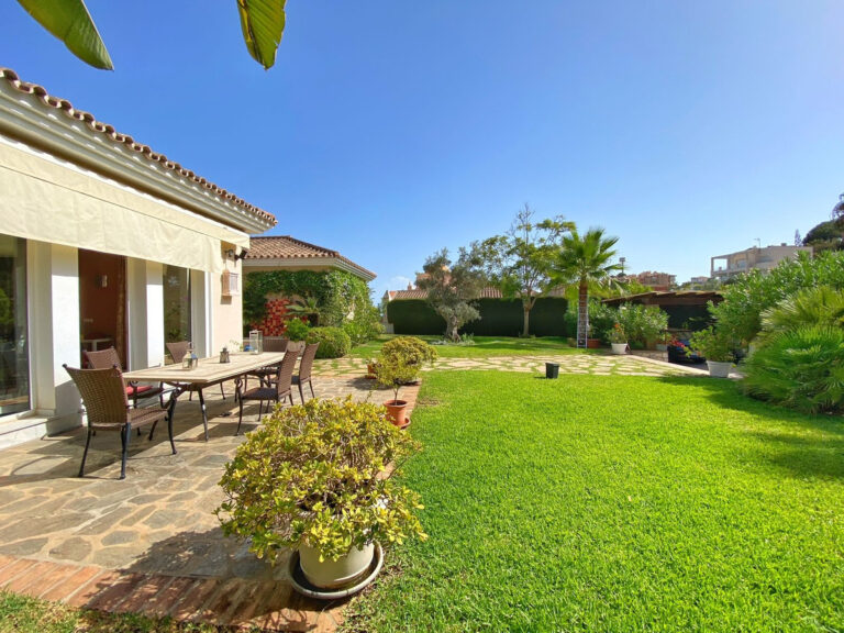 879753 detached villa costa del sol 4 bedrooms elviria e1995000 4 768x576