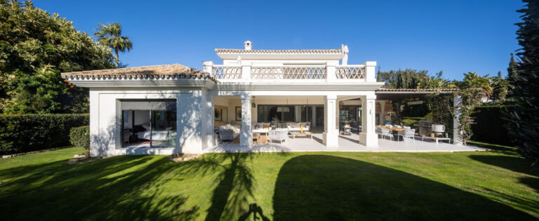 879798 detached villa costa del sol 5 bedrooms guadalmina baja e2995000 1 768x315