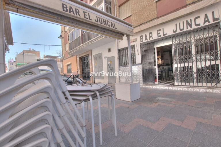 879819 bar commercial costa del sol 0 bedrooms fuengirola e179950 1 1 768x512