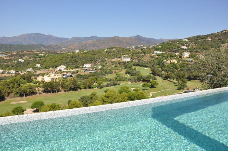 879897 detached villa costa del sol 4 bedrooms benahavis e3390000 10 768x510