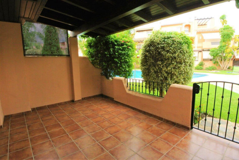 879912 terraced townhouse costa del sol 3 bedrooms nagueles e650000 3 768x515