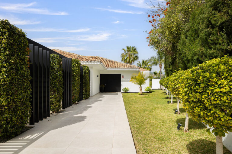 879999 detached villa costa del sol 5 bedrooms nueva andalucia e4295000 14 768x512