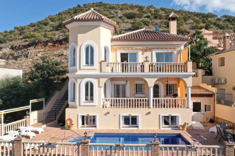 880095 detached villa costa del sol 5 bedrooms coin e565000 1 768x512