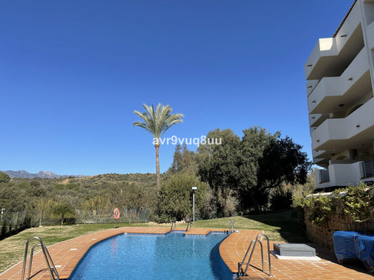 880395 middle floor apartment costa del sol 3 bedrooms elviria e299950 1 768x576