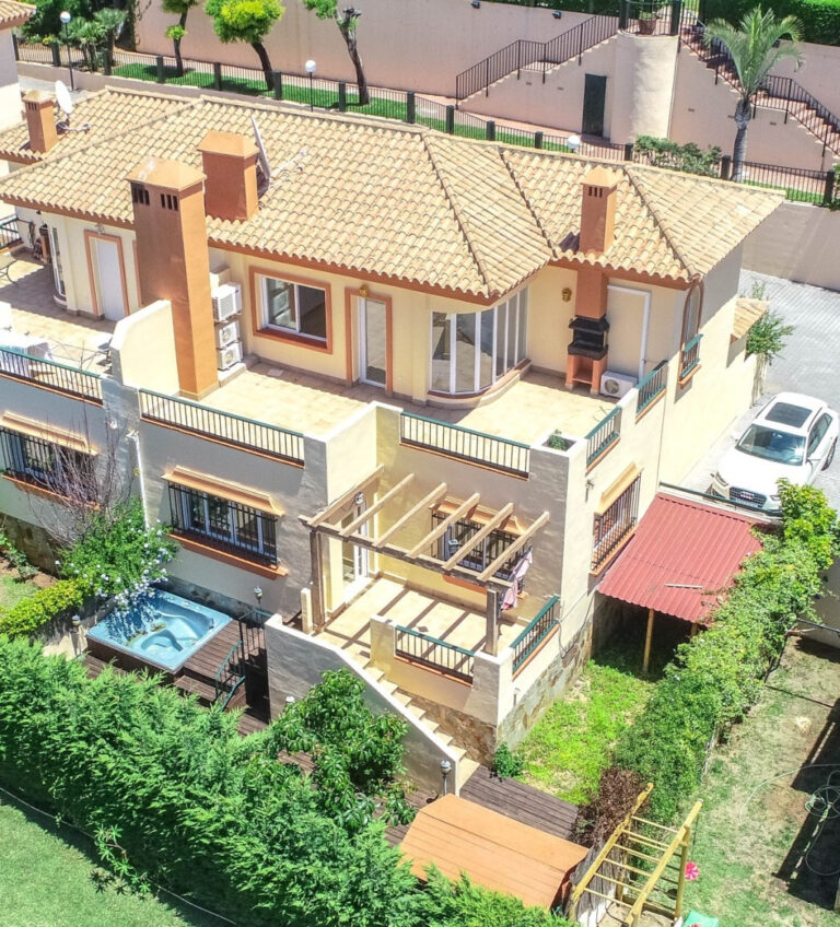 880476 semi detached villa costa del sol 3 bedrooms riviera del sol e425000 1 1 768x848