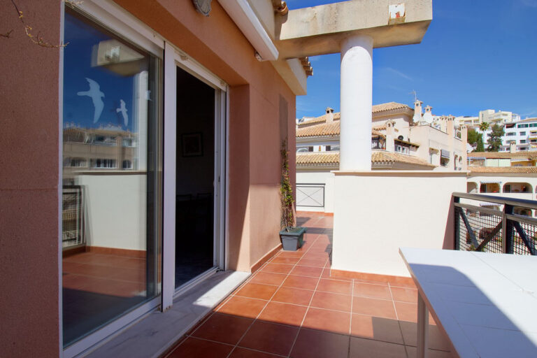 880479 penthouse apartment costa del sol 1 bedrooms torrequebrada e249000 3 768x512