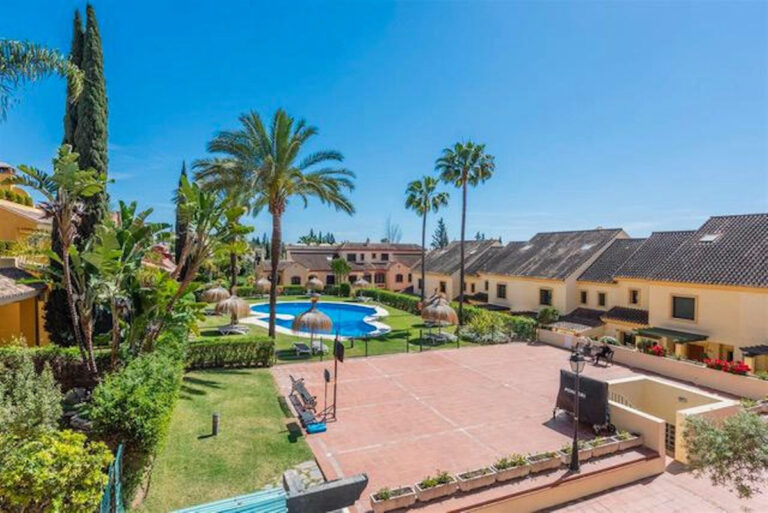 880554 semi detached townhouse costa del sol 4 bedrooms nagueles e810000 1 1 768x513