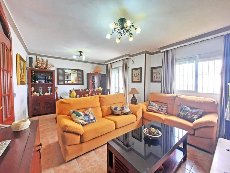 880710 semi detached villa costa del sol 4 bedrooms alhaurin de la torre e390000 3 768x576