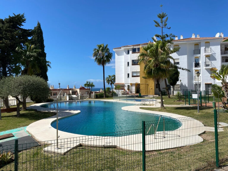 880797 middle floor apartment costa del sol 2 bedrooms riviera del sol e219500 1 768x576