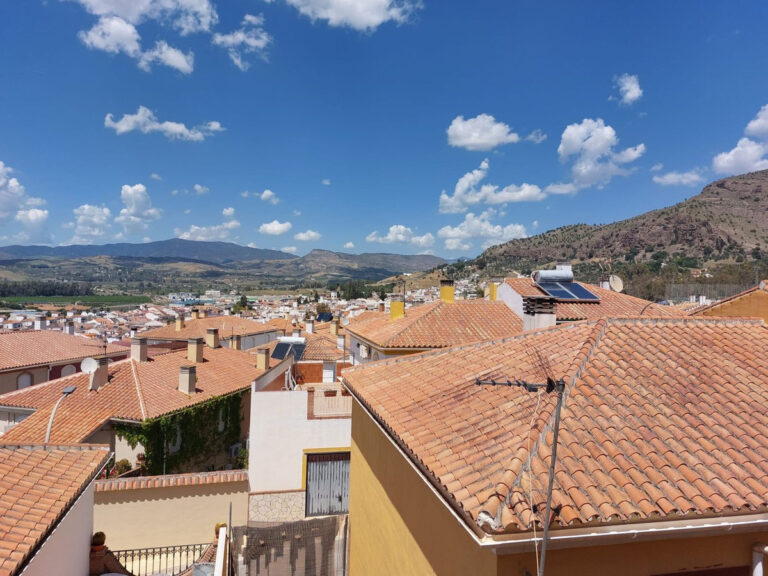 880833 terraced townhouse costa del sol 3 bedrooms pizarra e300000 1 768x576