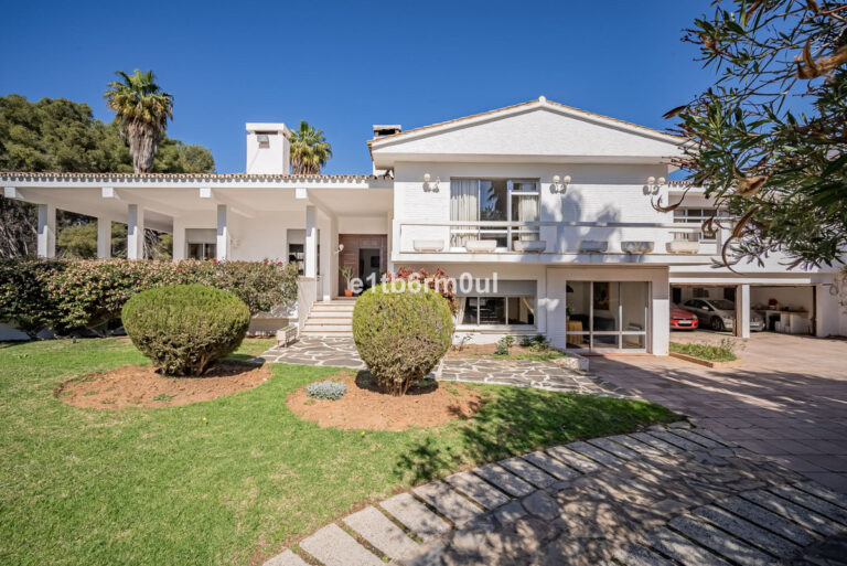 880860 detached villa costa del sol 7 bedrooms marbella e3000000 7 768x513