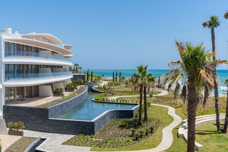 881014 middle floor apartment costa del sol 3 bedrooms estepona e1450000 14 768x512