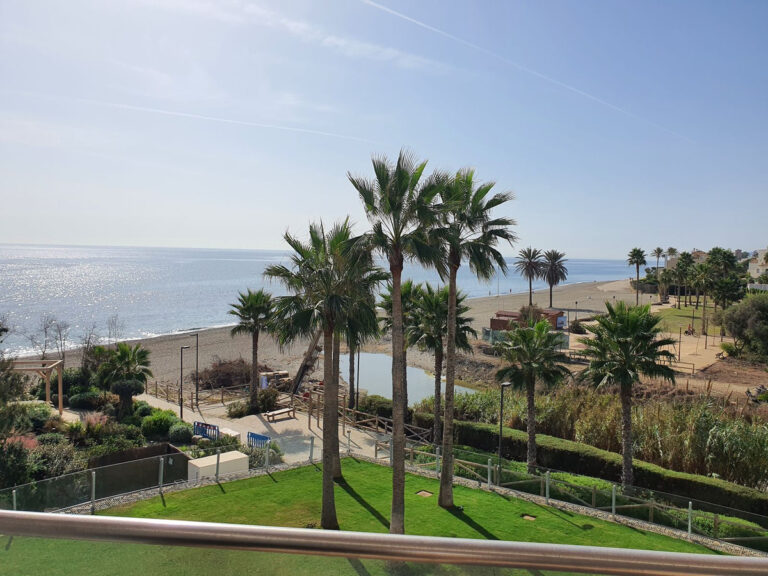 881014 middle floor apartment costa del sol 3 bedrooms estepona e1450000 8 768x576