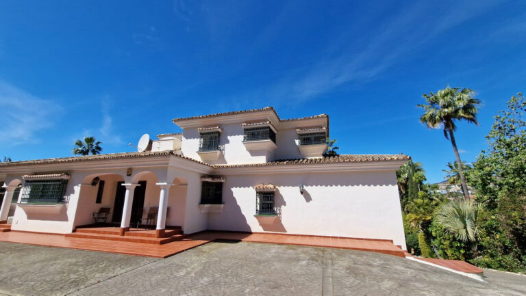 881047 detached villa costa del sol 4 bedrooms el paraiso e1950000 6 768x433