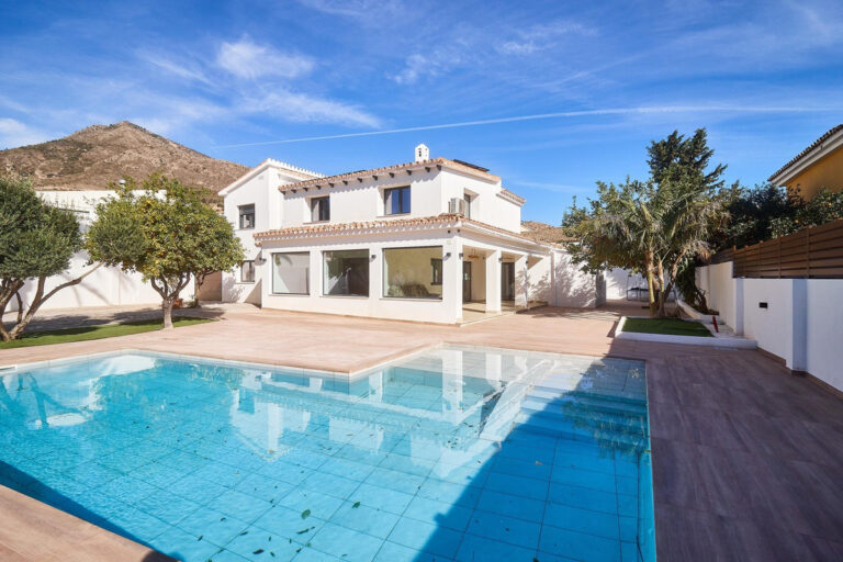 881098 detached villa costa del sol 5 bedrooms benalmadena e998000 1 1 768x512