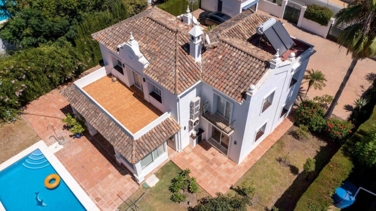 881146 detached villa costa del sol 3 bedrooms el paraiso e1190000 1 1 768x431