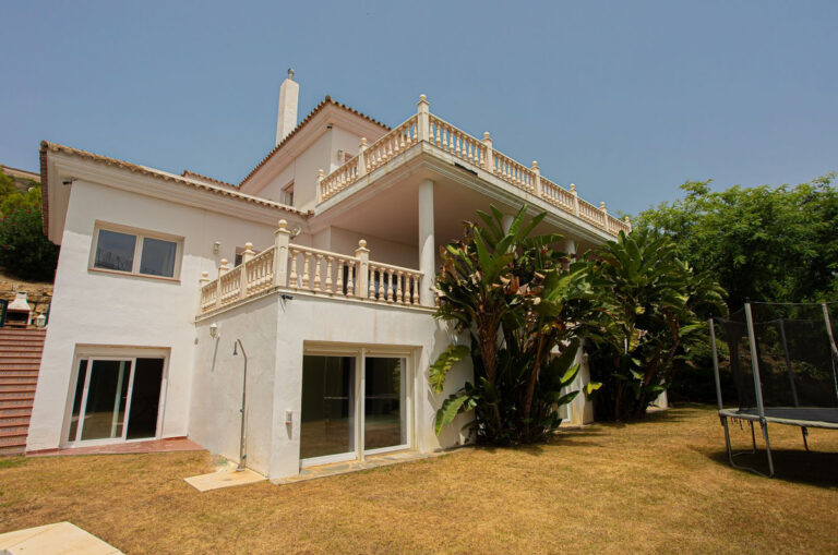 881341 detached villa costa del sol 6 bedrooms el paraiso e1849500 13 768x509