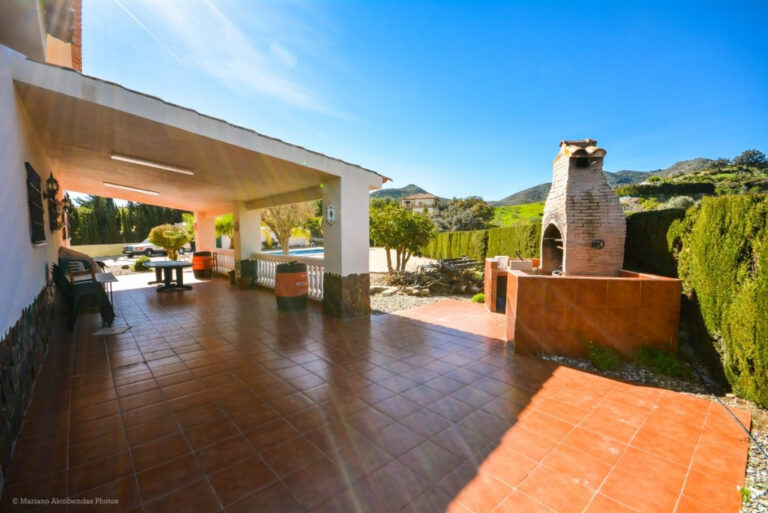 881390 finca villa costa del sol 5 bedrooms alhaurin de la torre e510000 5 768x513