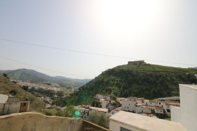 881609 terraced townhouse costa del sol 2 bedrooms alora e101000 1 1 768x512