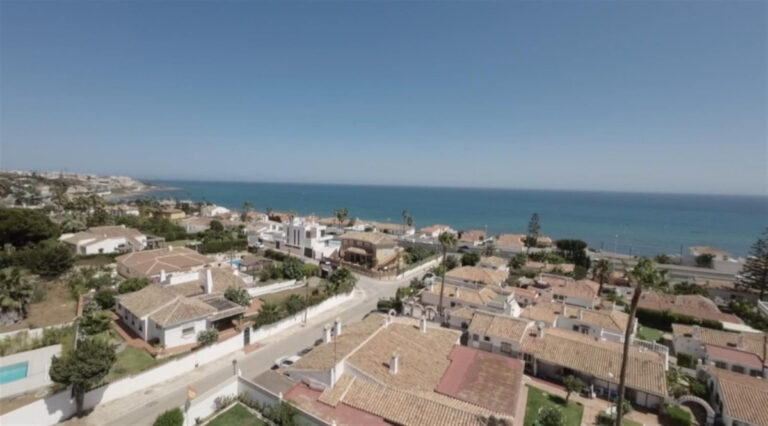 881648 detached villa costa del sol 3 bedrooms mijas costa e599000 2 768x426