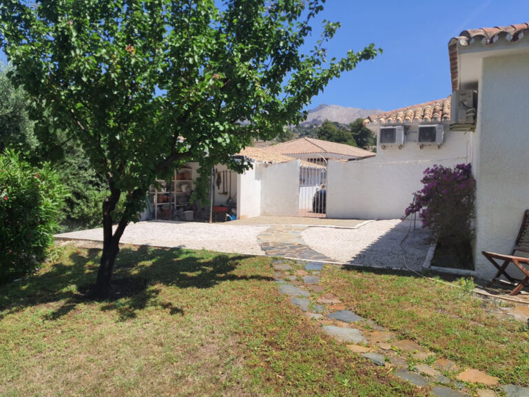 881714 detached villa costa del sol 3 bedrooms mijas e550000 2 768x576