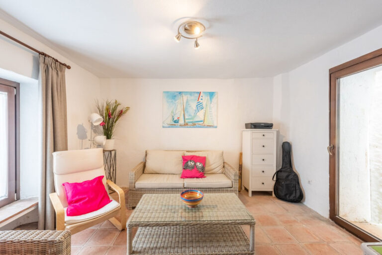 881729 terraced townhouse costa del sol 2 bedrooms benahavis e225000 8 768x513