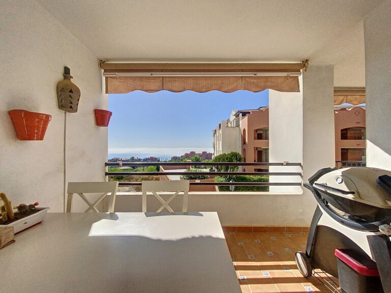 881831 middle floor apartment costa del sol 2 bedrooms manilva e190500 7 768x576