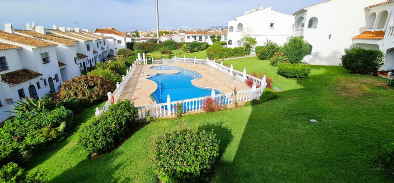 881969 terraced townhouse costa del sol 3 bedrooms riviera del sol e350000 1 768x358