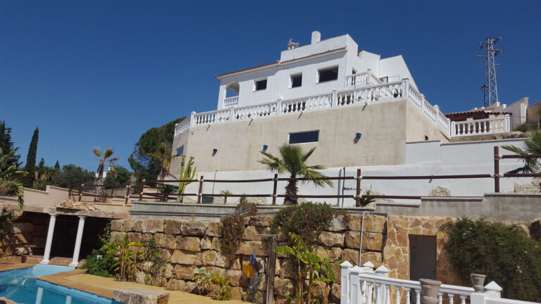 882062 detached villa costa del sol 4 bedrooms alhaurin de la torre e800000 1 768x432