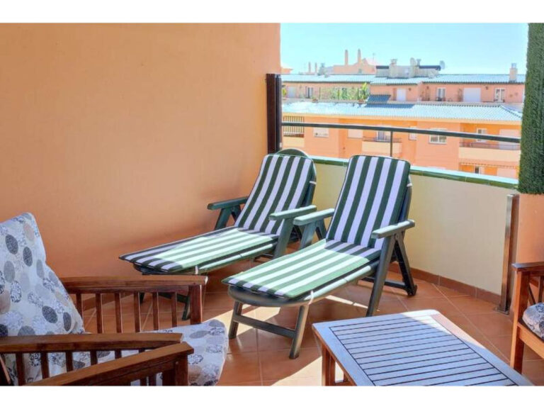 882128 middle floor apartment costa del sol 1 bedrooms san luis de sabinillas e160000 7 768x577