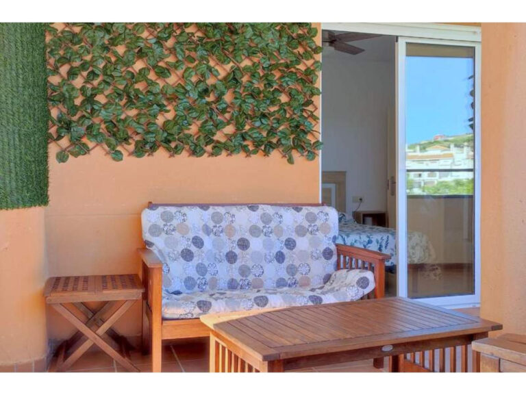 882128 middle floor apartment costa del sol 1 bedrooms san luis de sabinillas e160000 9 768x577