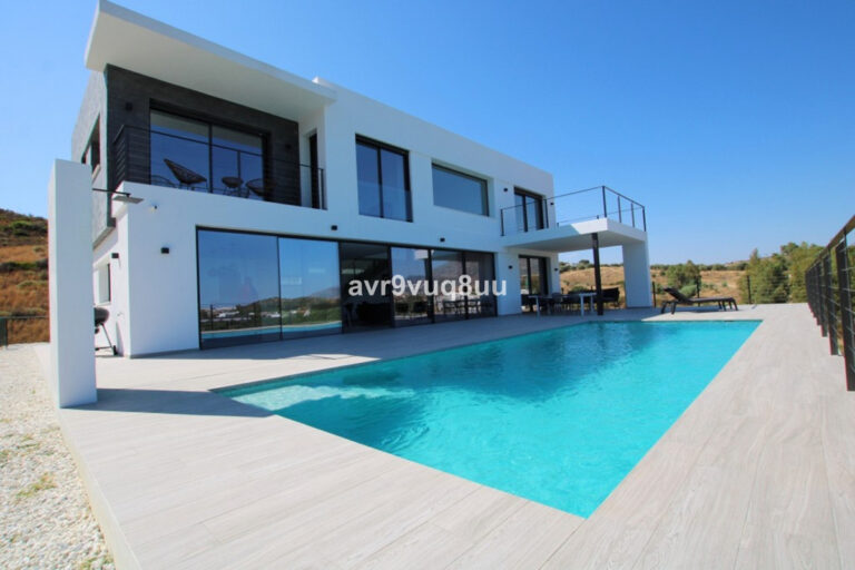 882503 detached villa costa del sol 4 bedrooms la cala golf e1350000 1 768x512