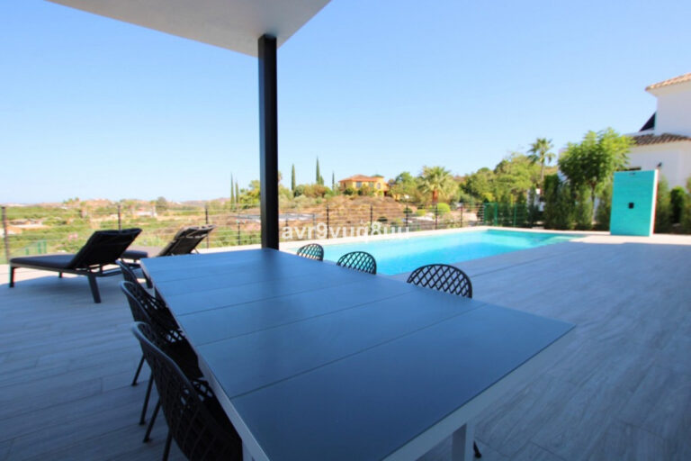 882503 detached villa costa del sol 4 bedrooms la cala golf e1350000 9 768x512