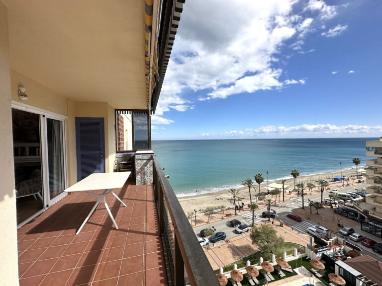 882662 middle floor apartment costa del sol 2 bedrooms fuengirola e550000 1 1 768x576