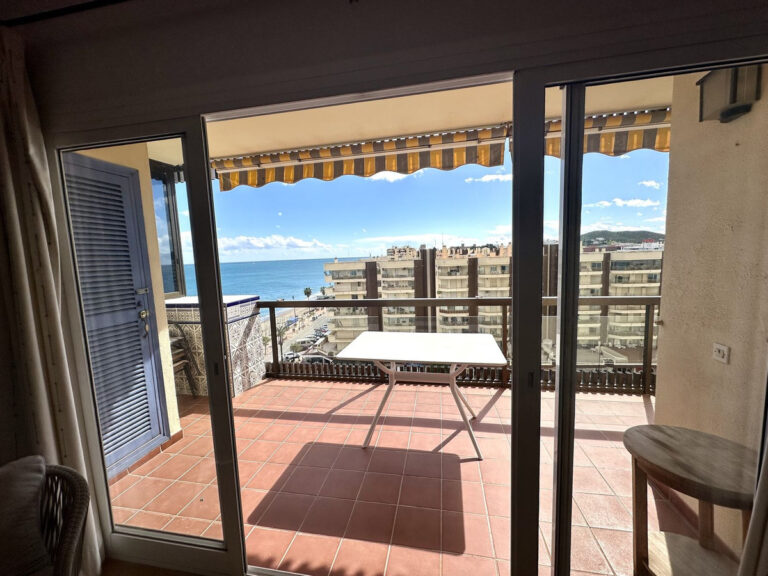 882662 middle floor apartment costa del sol 2 bedrooms fuengirola e550000 2 768x576