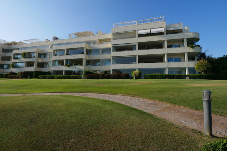 882680 middle floor apartment costa del sol 4 bedrooms cabopino e1390000 6 768x512