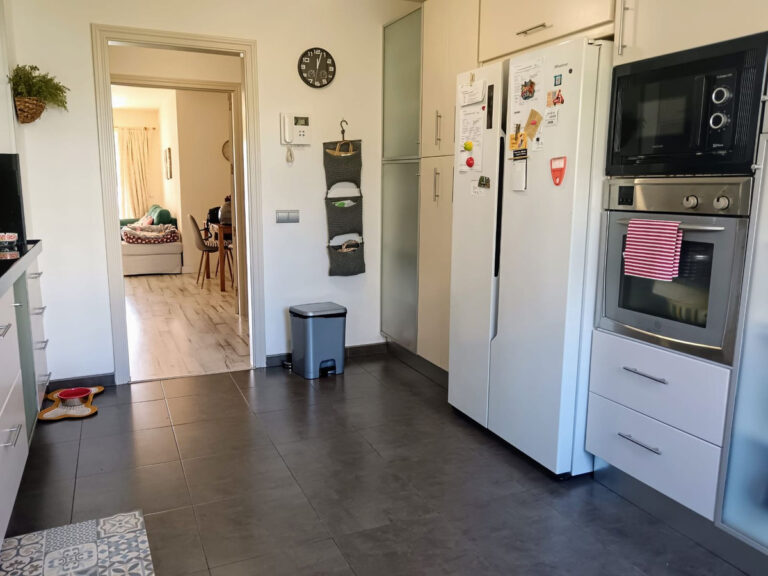 882719 middle floor apartment costa del sol 3 bedrooms fuengirola e350000 7 768x576