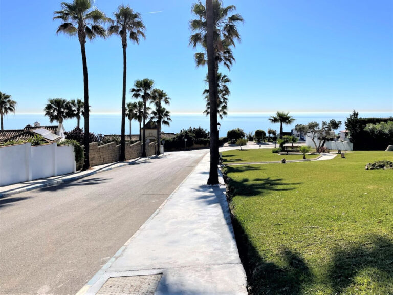 882836 middle floor apartment costa del sol 3 bedrooms punta chullera e389000 6 768x576