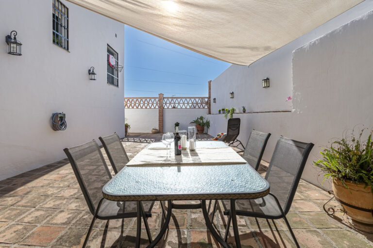 882863 terraced townhouse costa del sol 3 bedrooms las lagunas e360000 5 768x511